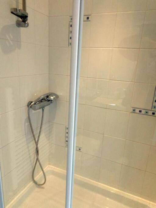 Whitecross 2 Apartment *
